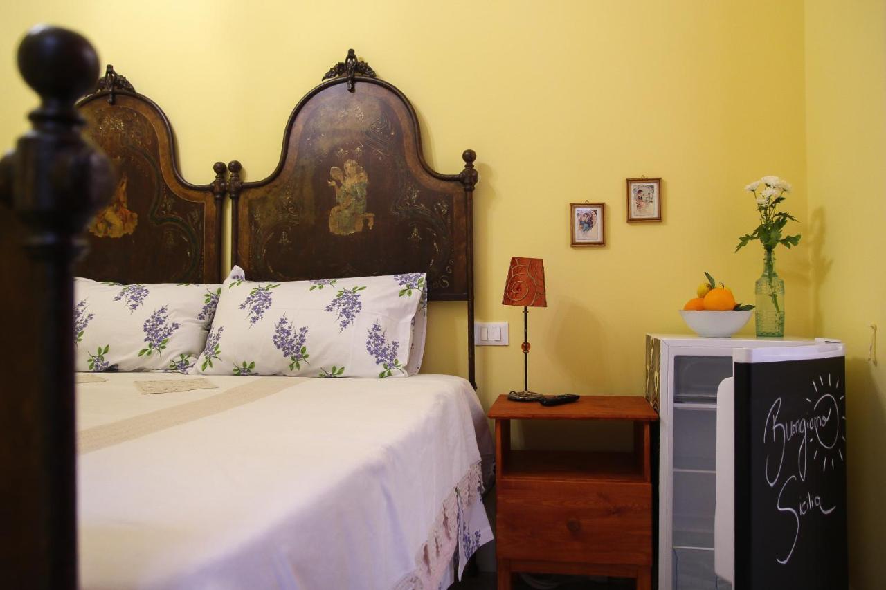 Casa Pinello Hotell Palermo Exteriör bild